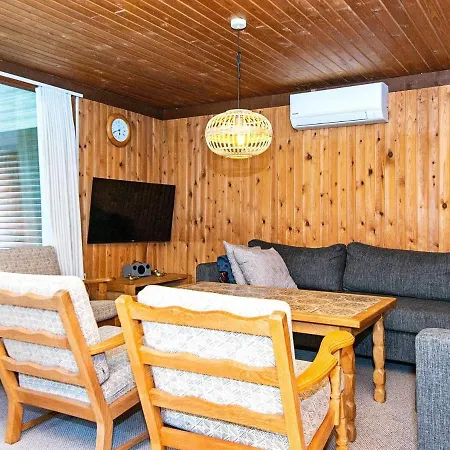 6 Person In Glesborg-by Traum *