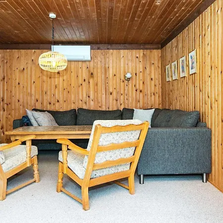 6 Person In Glesborg-by Traum *